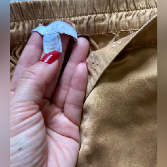 Lunya washable silk shorts - Picture 6 of 16